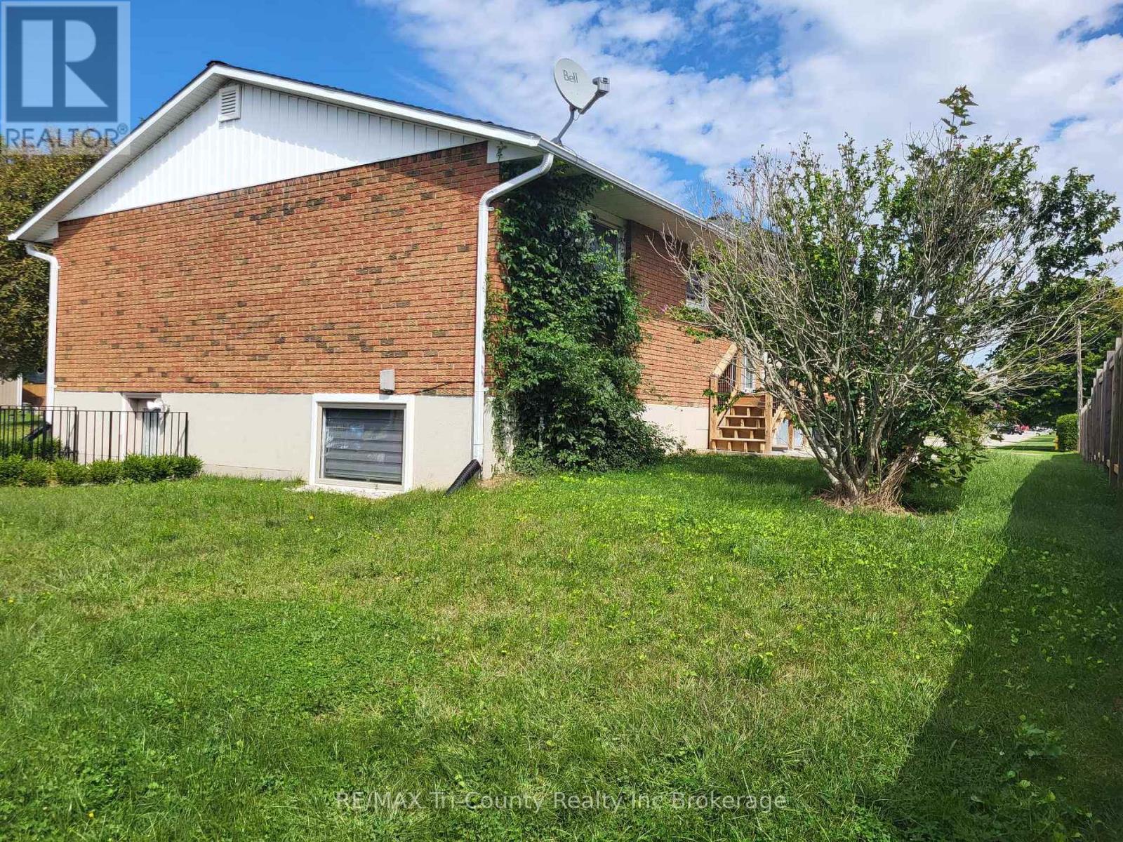 9 Nelson Street, Tillsonburg, Ontario  N4G 4T5 - Photo 18 - X12202738