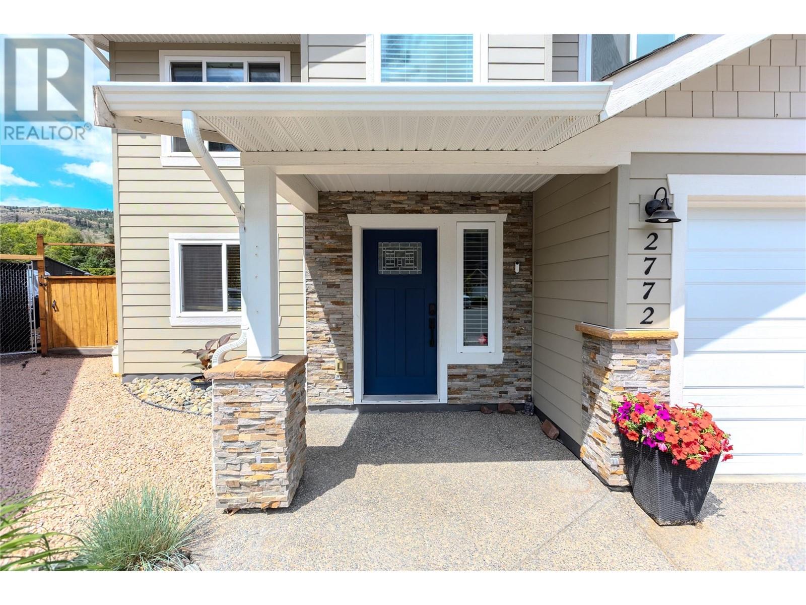 Property at 2772 BEACHMOUNT Crescent image 3