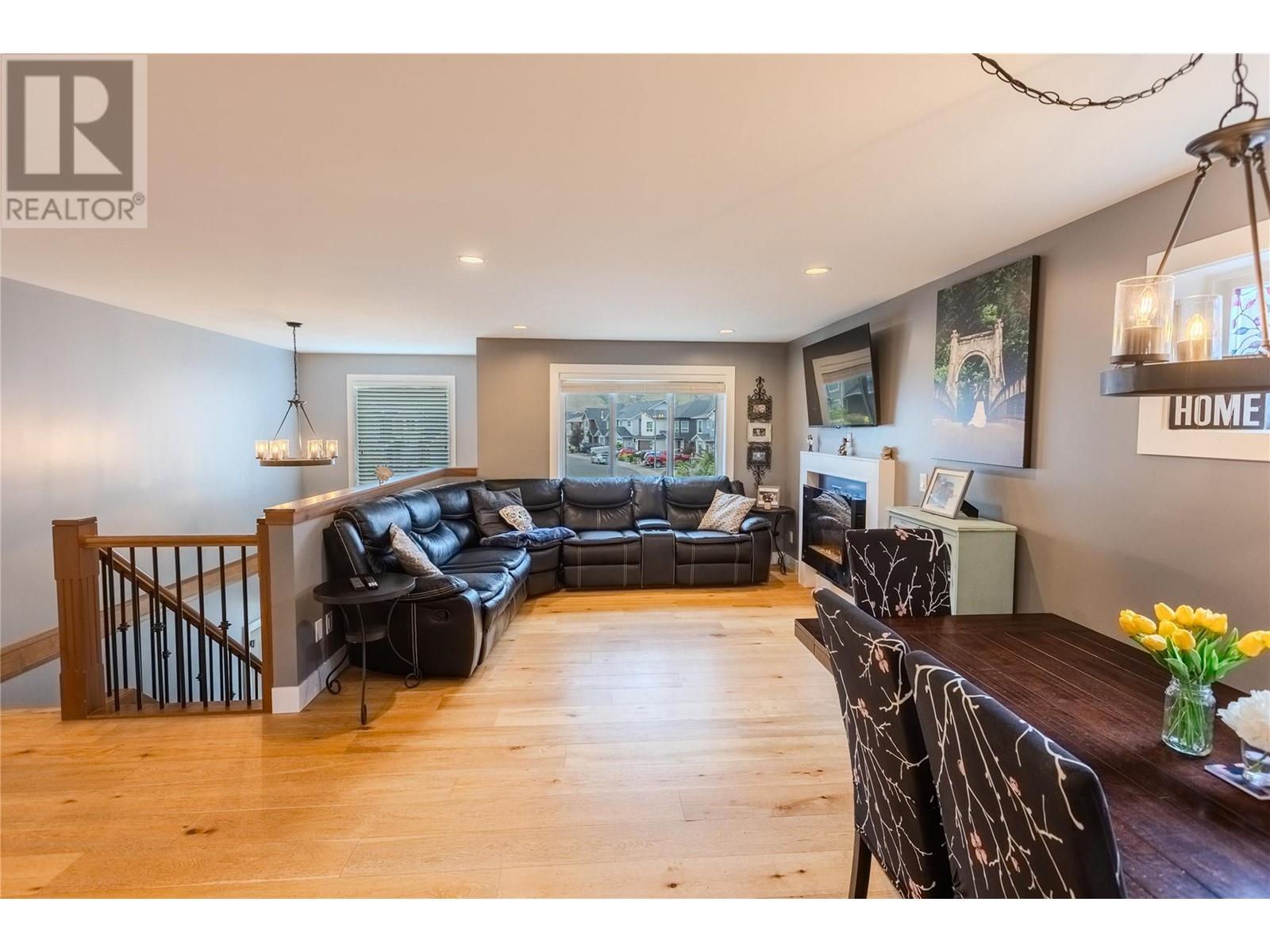 2772 Beachmount Crescent, Kamloops, British Columbia  V2B 0E6 - Photo 5 - 10351178