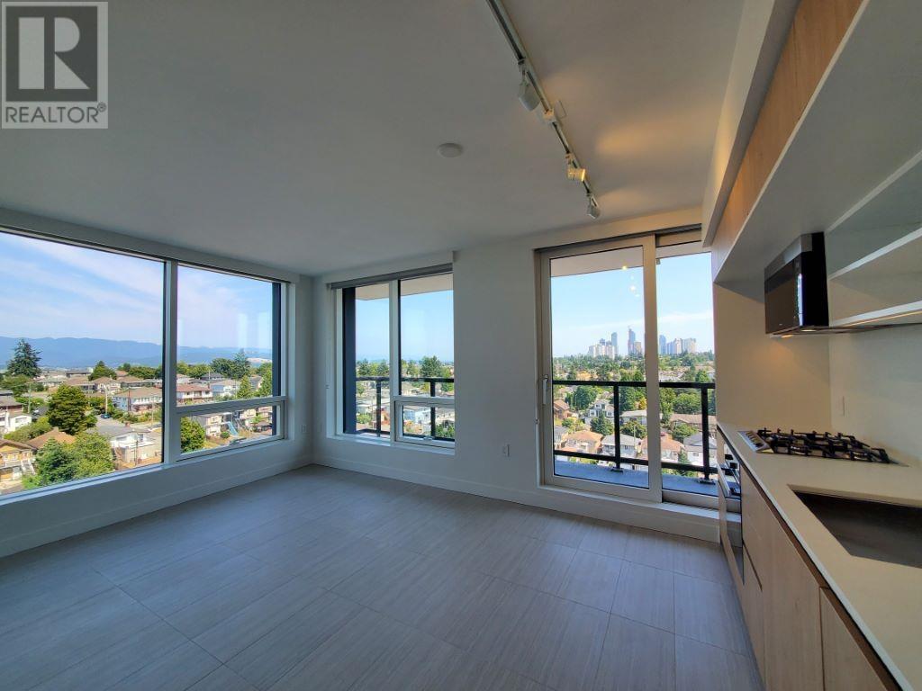 11f 5058 Joyce Street, Vancouver, British Columbia  V5R 4G6 - Photo 1 - R3012291