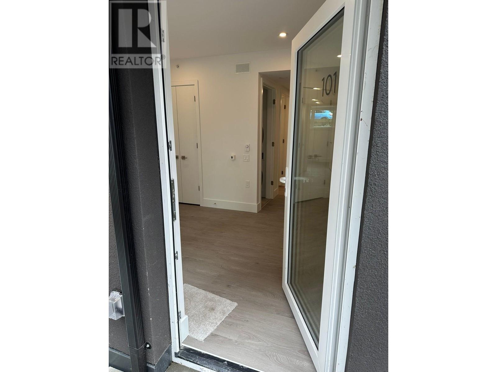 104 2075 E 1st Avenue, Vancouver, British Columbia  V5N 1A1 - Photo 12 - R3012300