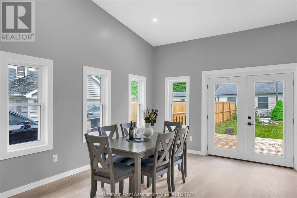 30 Mcnaughton Avenue East, Chatham, Ontario  N7L 2G1 - Photo 26 - 25013263