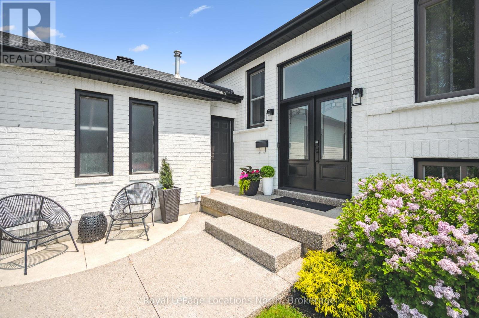 81 Oak Hill Drive, Cambridge, Ontario  N1S 4Z8 - Photo 4 - X12202709