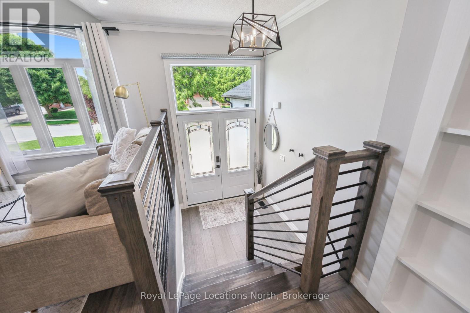 81 Oak Hill Drive, Cambridge, Ontario  N1S 4Z8 - Photo 5 - X12202709