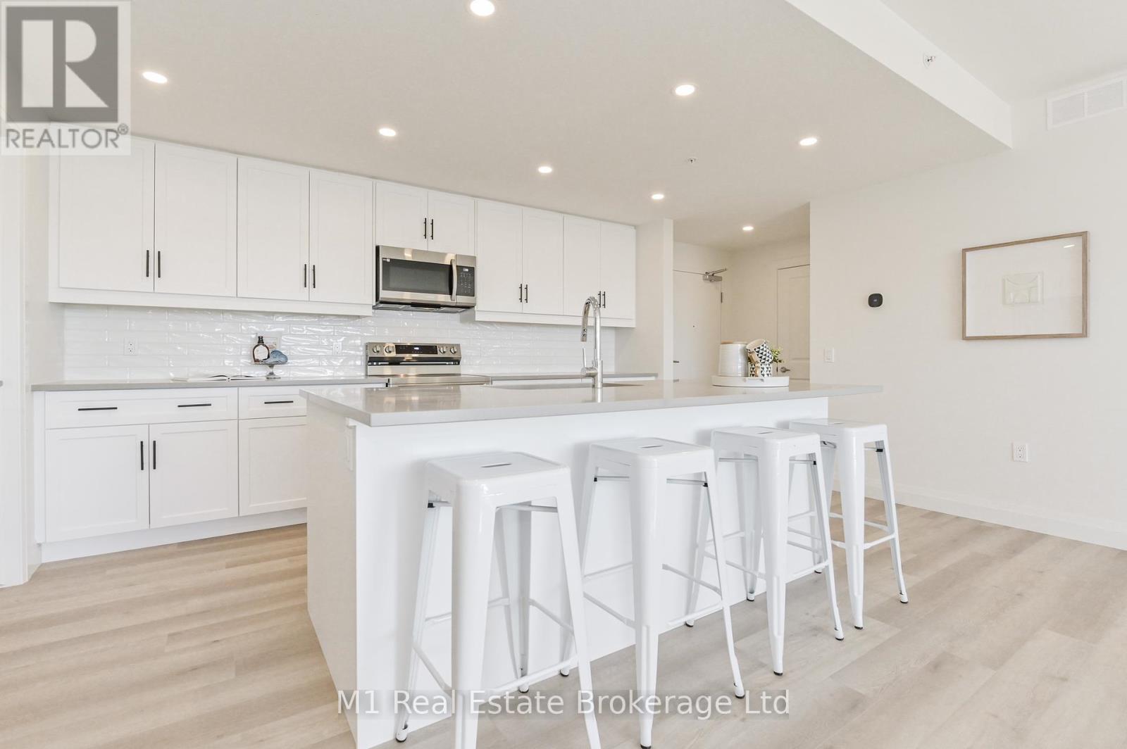 206 - 99B FARLEY ROAD, Centre Wellington, Ontario