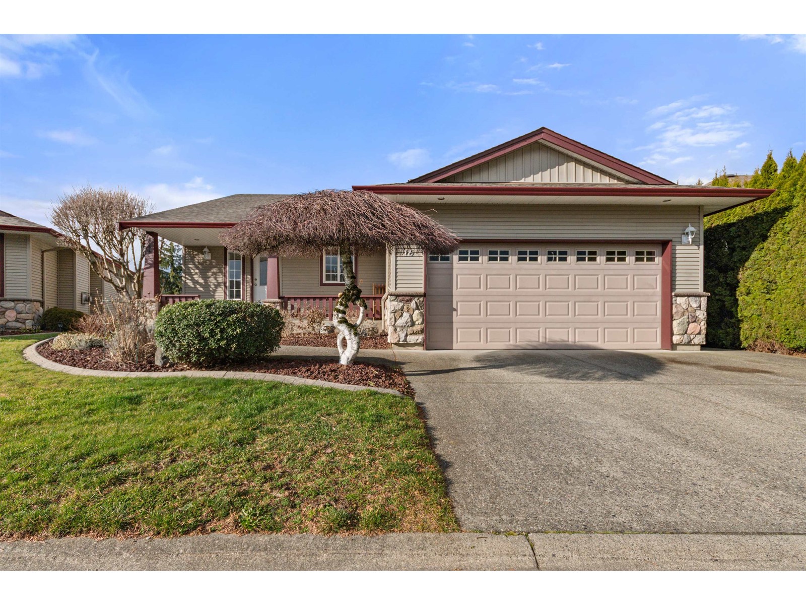 Property at 16 7330 ELM ROAD image 2