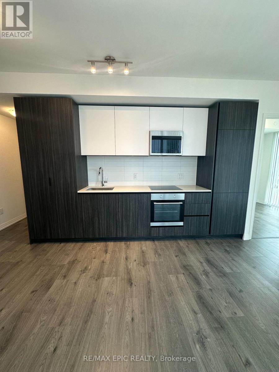 1703 - 8 Widmer Street, Toronto, Ontario  M5V 2E7 - Photo 4 - C12202562
