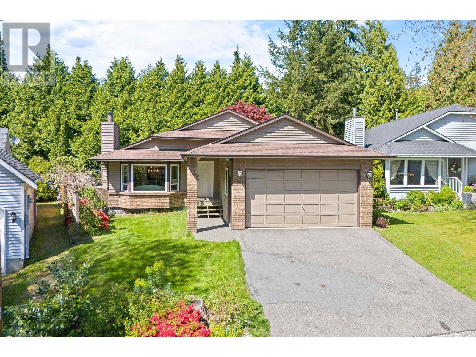 3336 MANNING CRESCENT, north vancouver, British Columbia V7H2R6