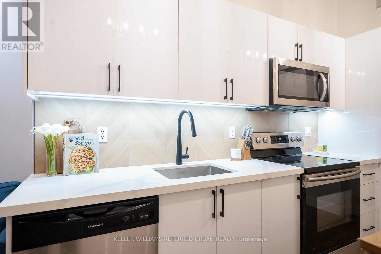 633 - 155 Dalhousie Street, Toronto (Church-Yonge Corridor), Ontario  M5B 2P7 - Photo 18 - C12202672