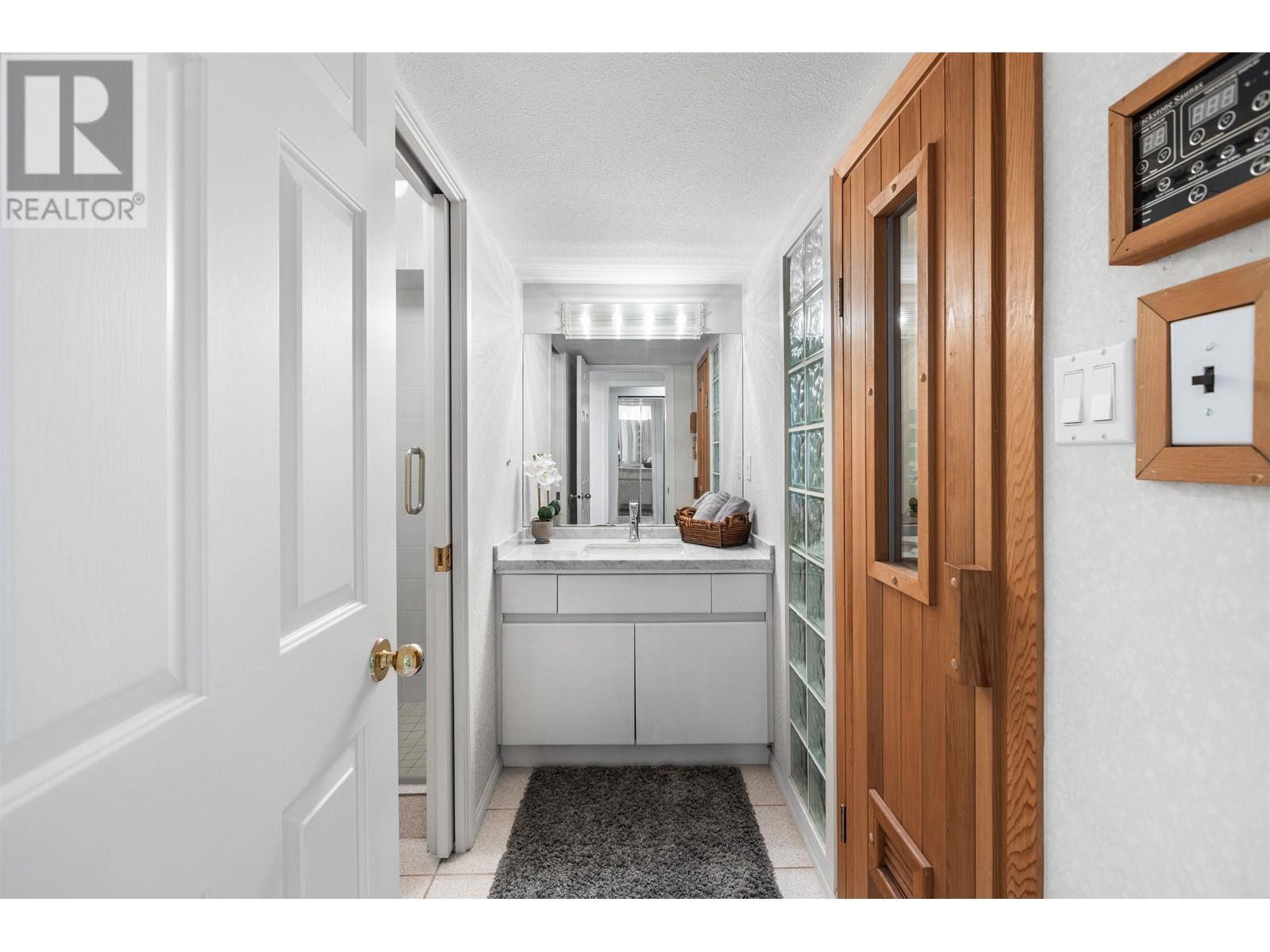 2318 Oliver Crescent, Vancouver, British Columbia  V6L 1S5 - Photo 35 - R3011430