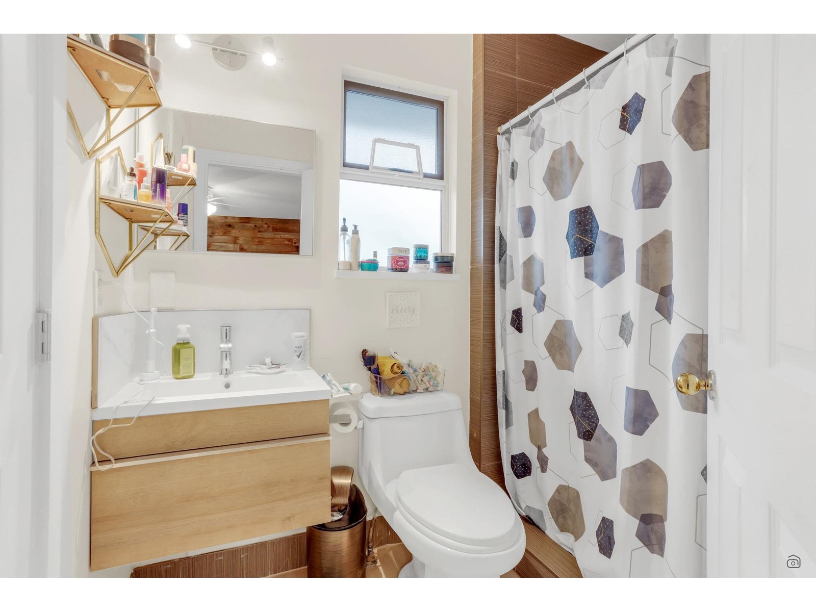 19020 60a Avenue, Surrey, British Columbia  V3S 8C9 - Photo 17 - R3011942