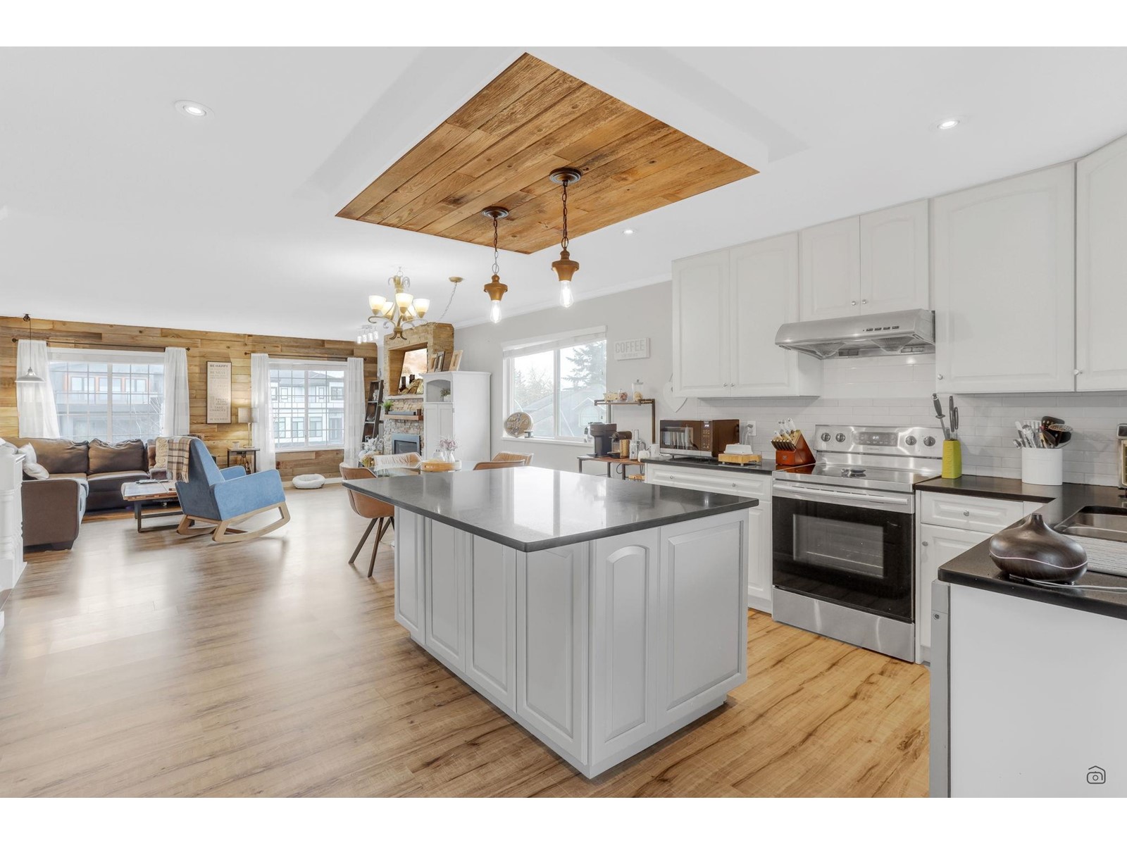 19020 60a Avenue, Surrey, British Columbia  V3S 8C9 - Photo 11 - R3011942