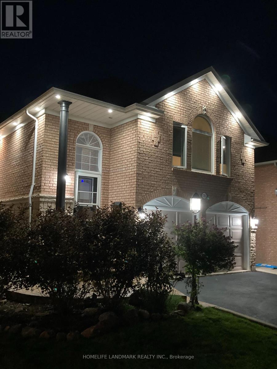 1765 Silver Maple Drive, Pickering, Ontario  L1V 6Z2 - Photo 2 - E12202629