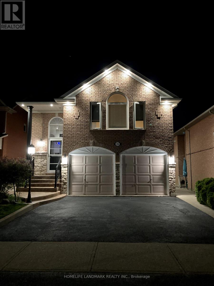 1765 Silver Maple Drive, Pickering, Ontario  L1V 6Z2 - Photo 4 - E12202629