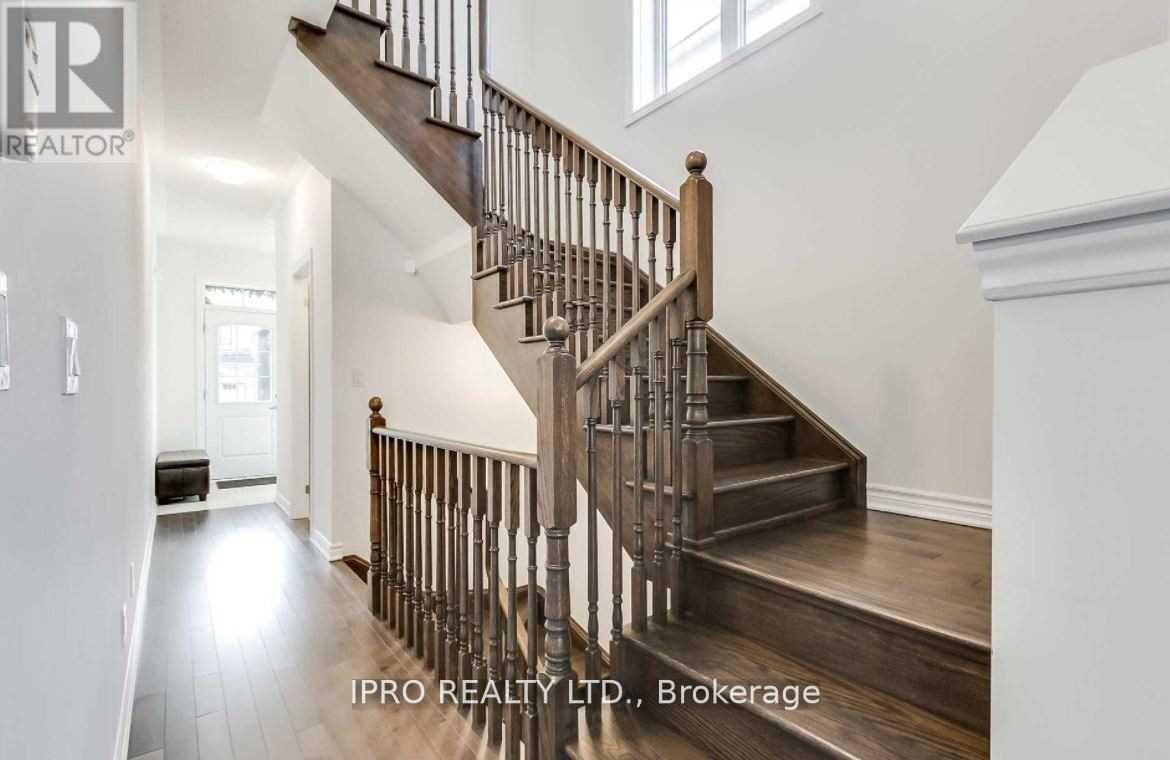 29 Sutcliffe Drive, Whitby (Rolling Acres), Ontario  L1R 0R2 - Photo 19 - E12202633