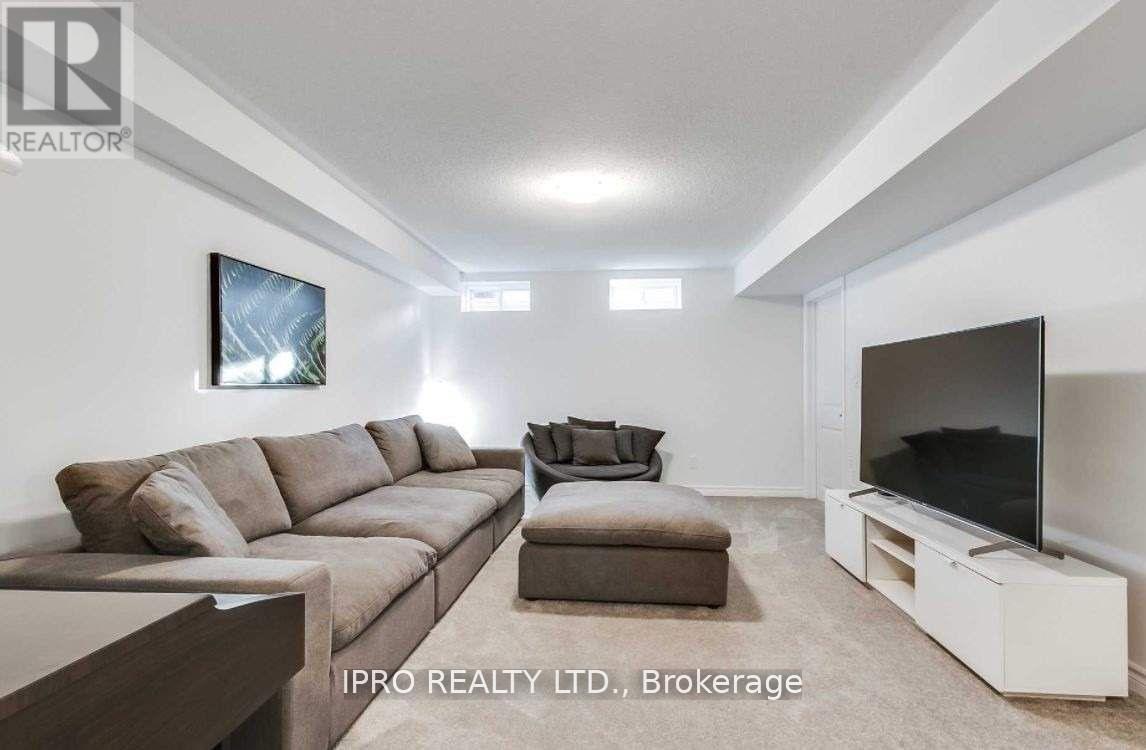 29 Sutcliffe Drive, Whitby (Rolling Acres), Ontario  L1R 0R2 - Photo 28 - E12202633