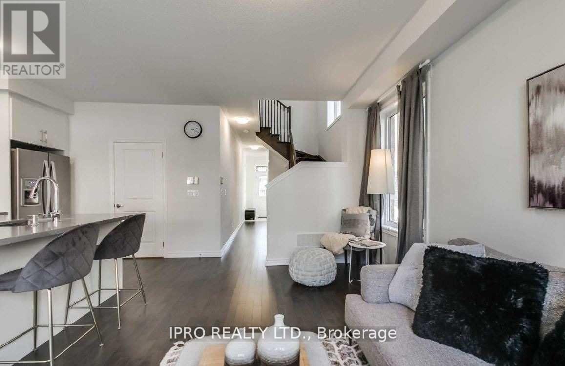 29 Sutcliffe Drive, Whitby (Rolling Acres), Ontario  L1R 0R2 - Photo 8 - E12202633