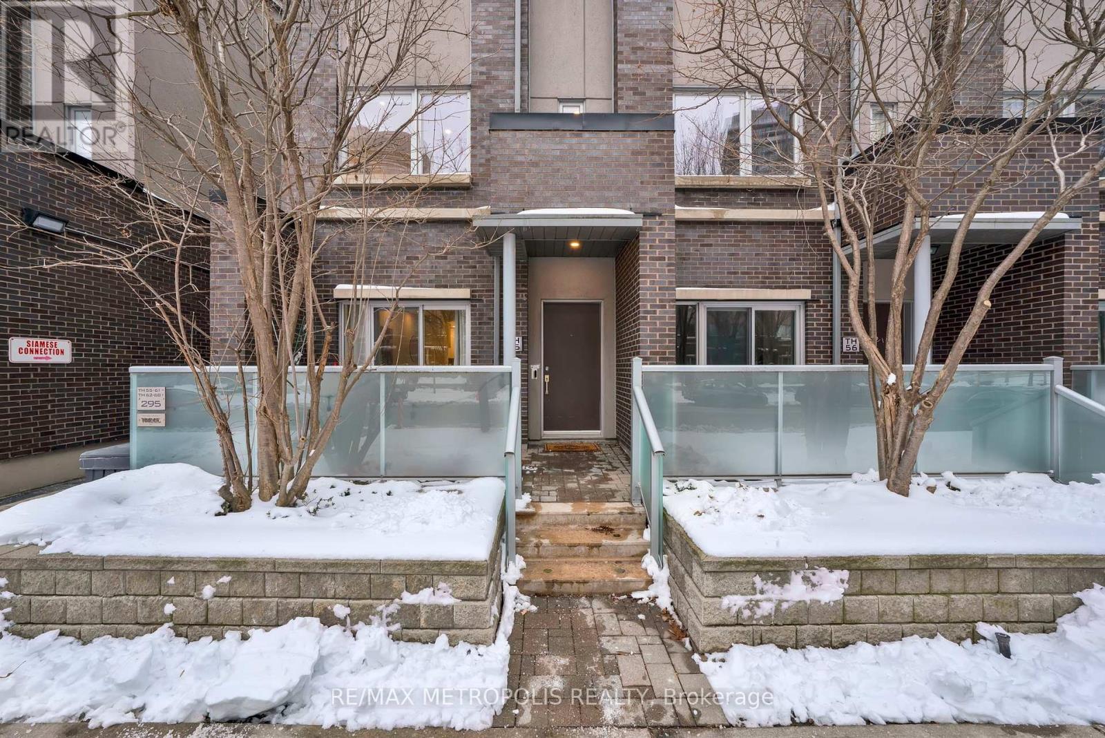 Th55 - 295 Village Green Square, Toronto (Agincourt South-Malvern West), Ontario  M1S 0L2 - Photo 6 - E12202706