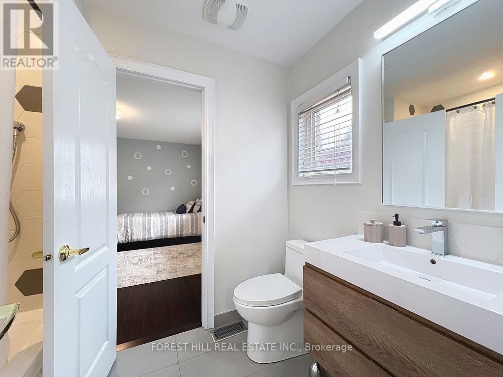 396 Apple Blossom Drive, Vaughan, Ontario  L4J 8Z9 - Photo 34 - N12202641