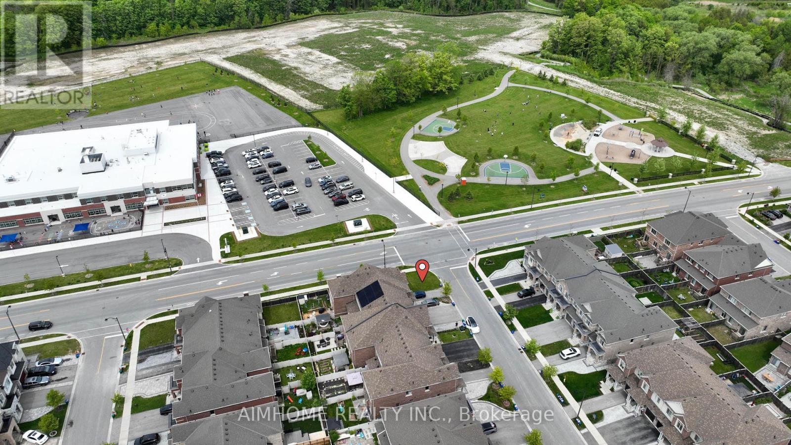 1 Briarfield Avenue, East Gwillimbury, Ontario  L9N 0P5 - Photo 12 - N12202674