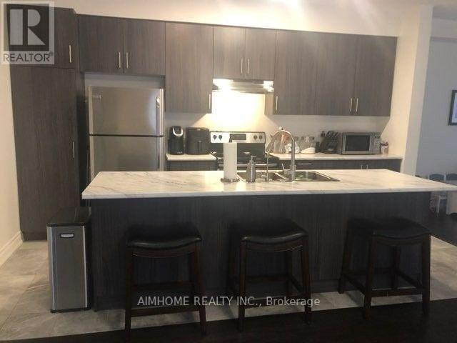 1 Briarfield Avenue, East Gwillimbury, Ontario  L9N 0P5 - Photo 4 - N12202674