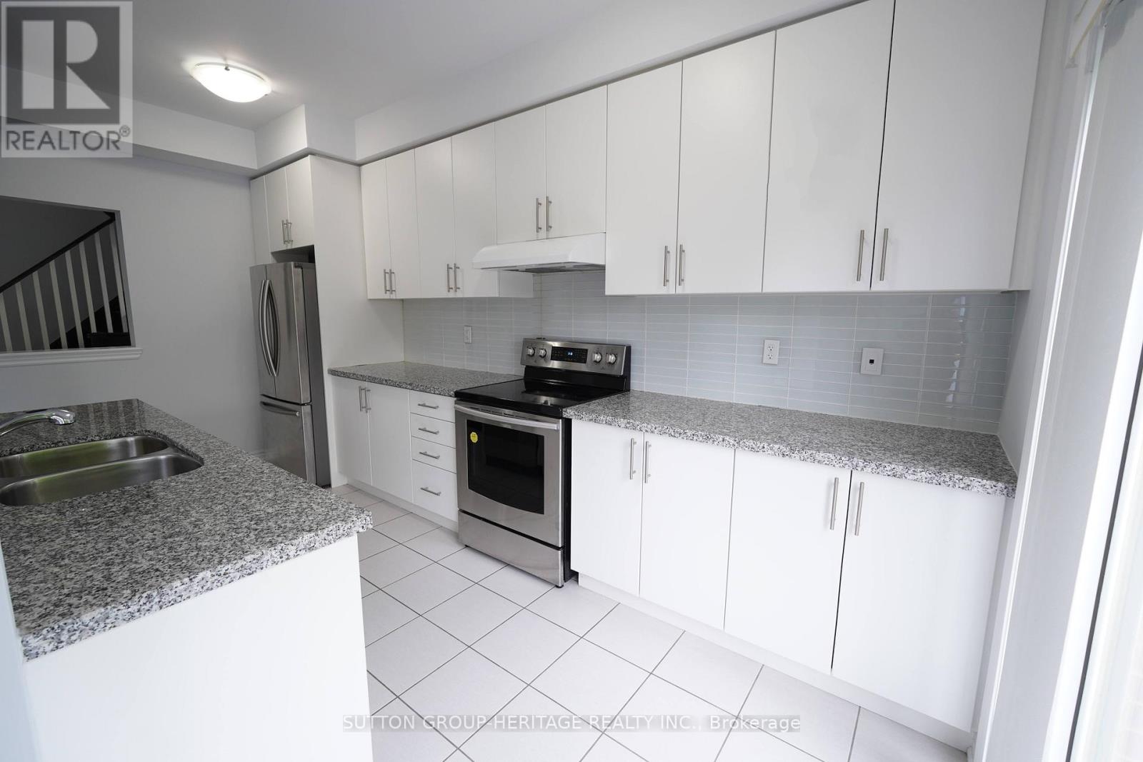 166 Boadway Crescent, Whitchurch-Stouffville, Ontario  L4A 1Y5 - Photo 12 - N12202727