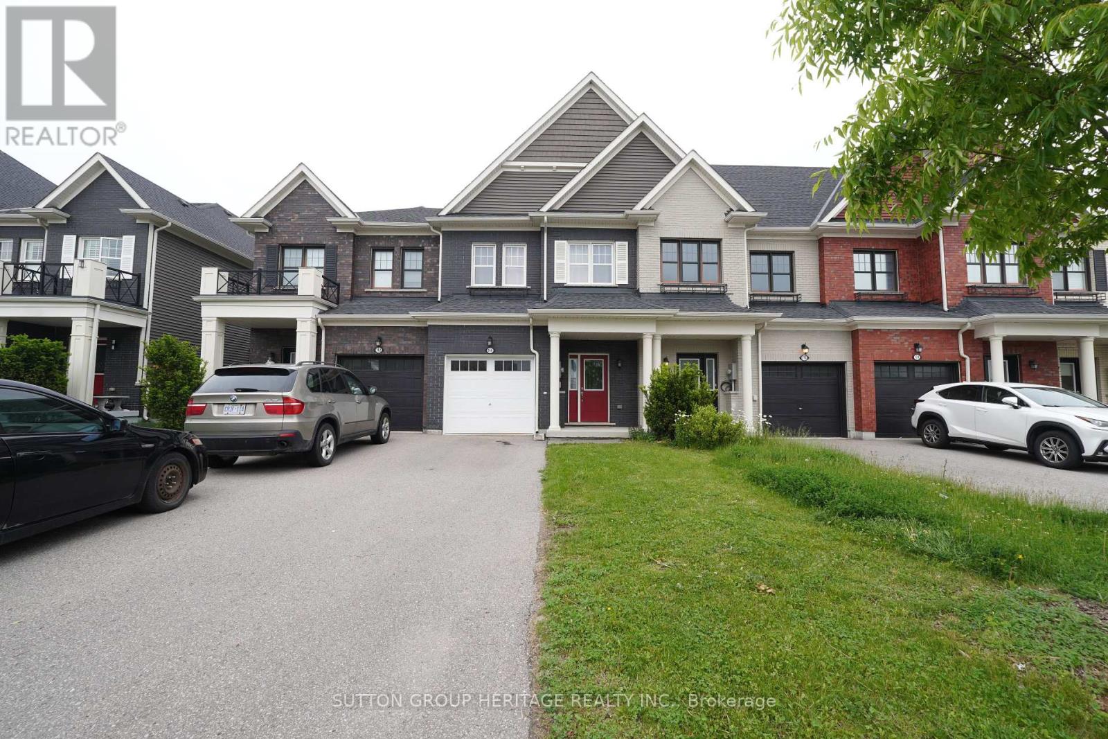 166 Boadway Crescent, Whitchurch-Stouffville, Ontario  L4A 1Y5 - Photo 2 - N12202727