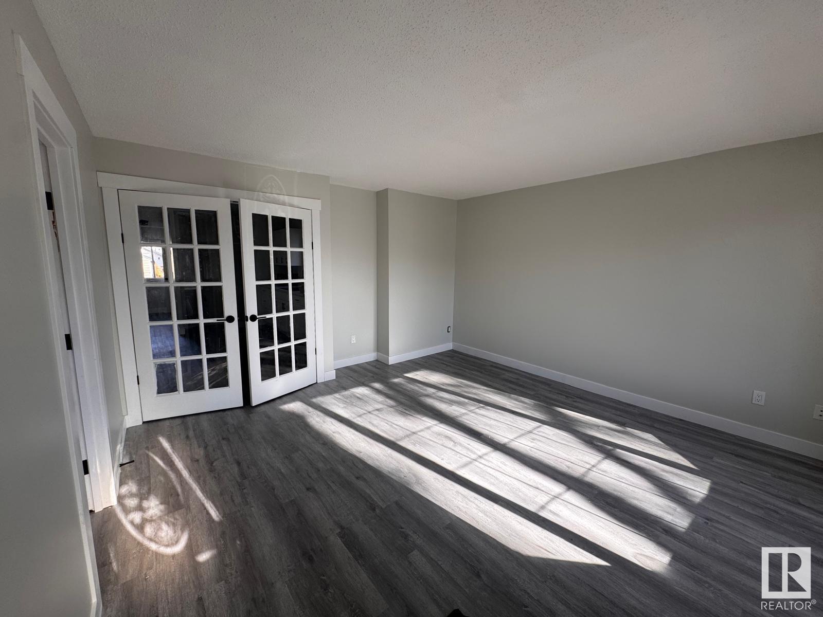 11525 96 St Nw, Edmonton, Alberta  T6C 3Y4 - Photo 4 - E4440908