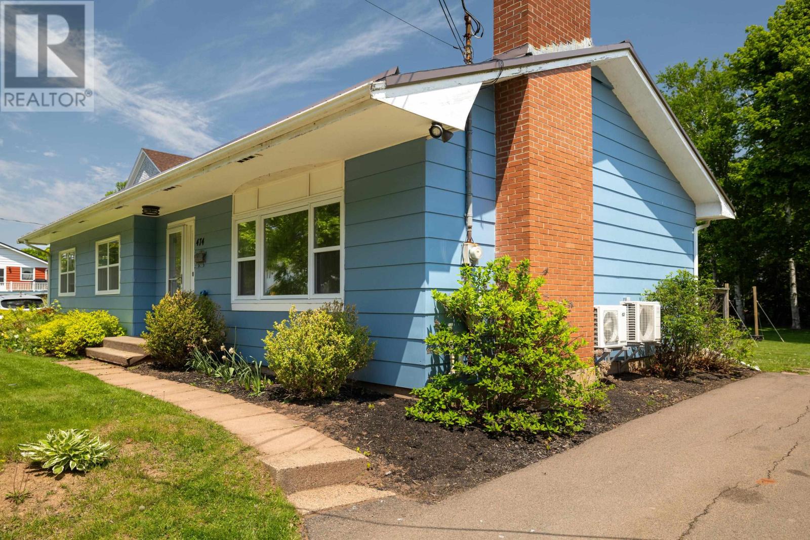 Property at 474 Queen Street image 4