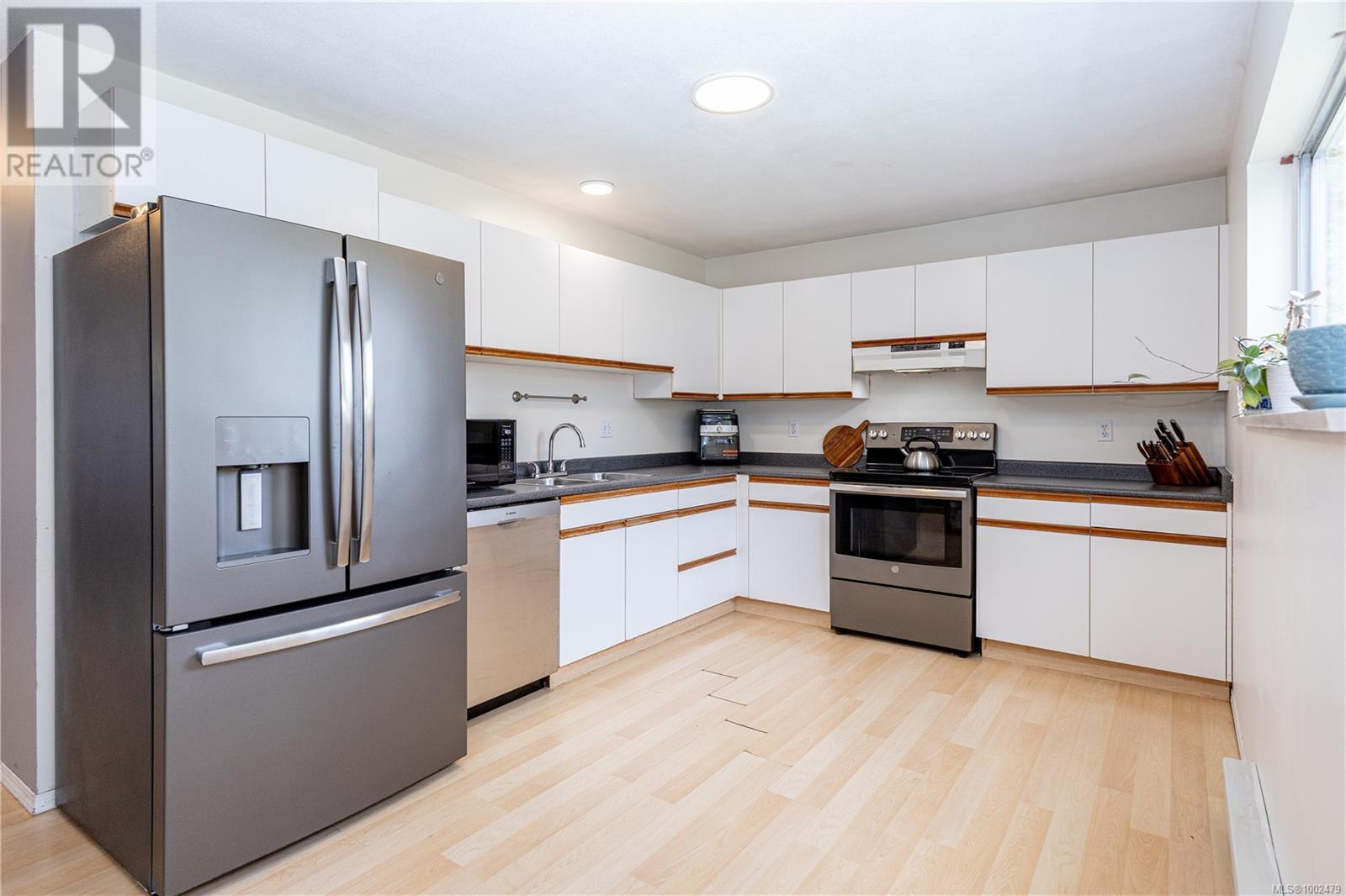 1 768 Robron Rd, Campbell River, British Columbia  V9W 7Y9 - Photo 11 - 1002479