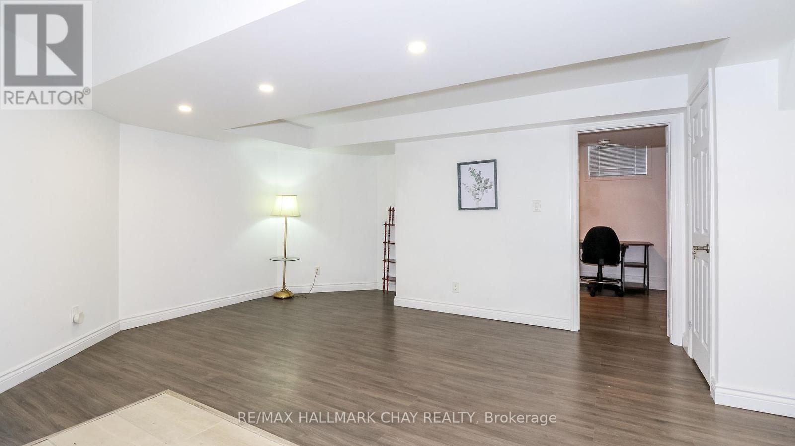 Lower - 150 Birkhall Place, Barrie (Innis-Shore), Ontario  L4N 0K8 - Photo 11 - S12202513