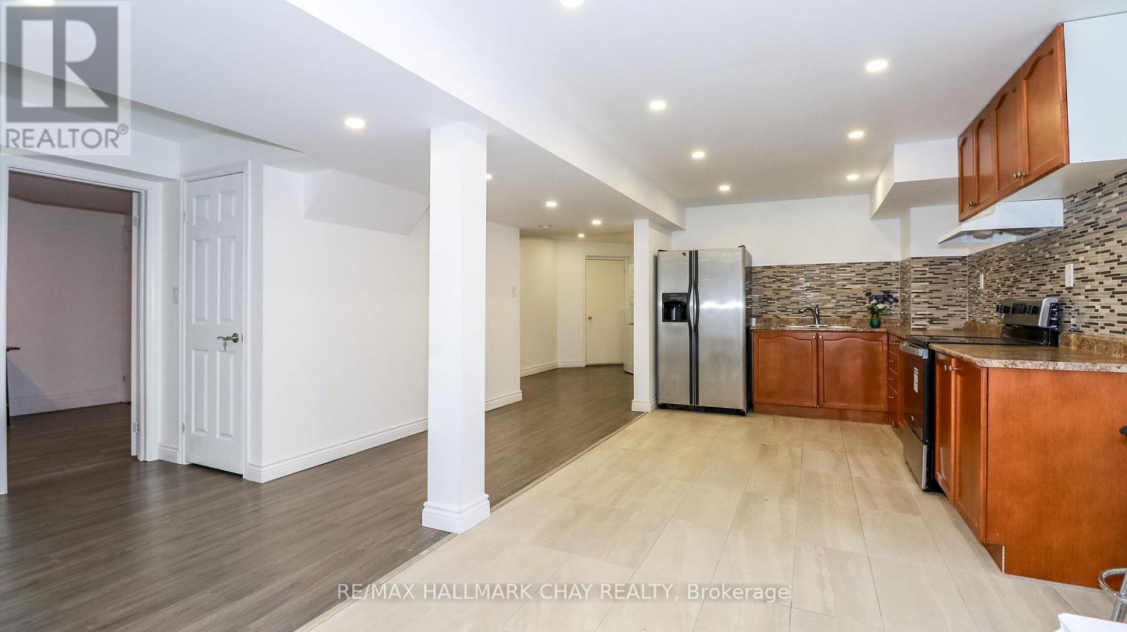Lower - 150 Birkhall Place, Barrie (Innis-Shore), Ontario  L4N 0K8 - Photo 12 - S12202513