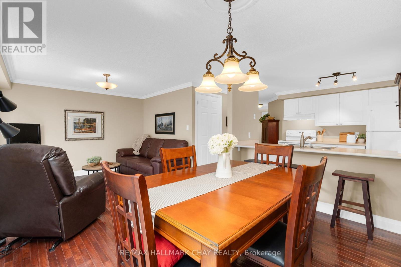 133 Cheltenham Road, Barrie (Georgian Drive), Ontario  L4M 6S6 - Photo 12 - S12202564