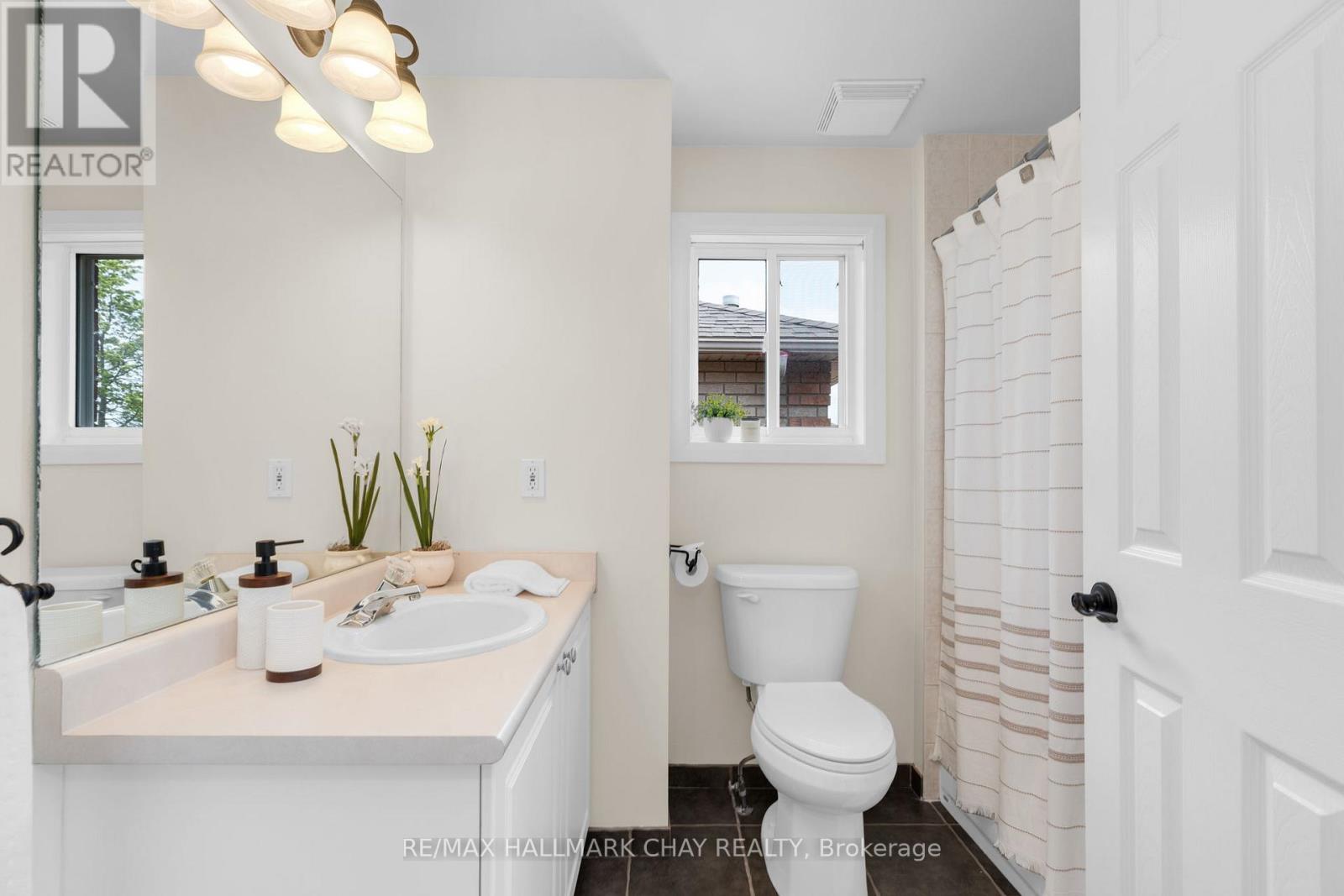133 Cheltenham Road, Barrie (Georgian Drive), Ontario  L4M 6S6 - Photo 20 - S12202564