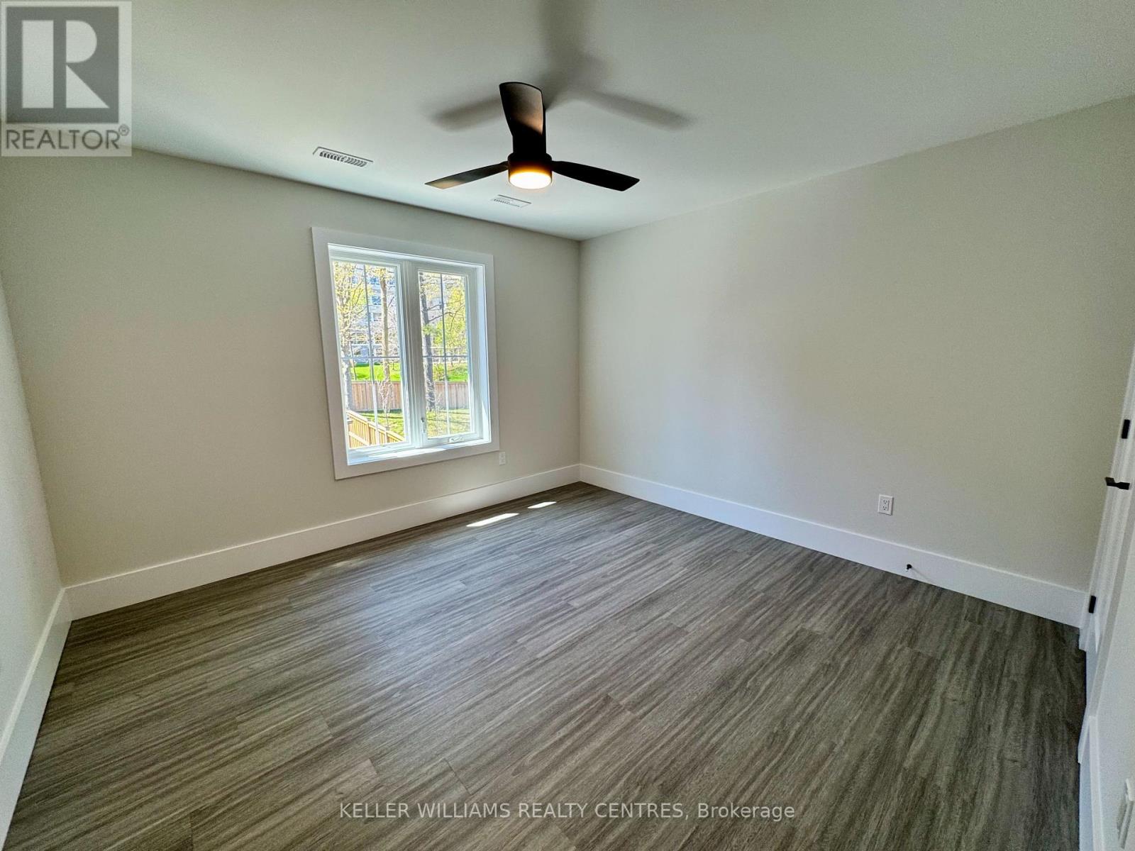 Upper - 63 Holgate Street, Barrie (Allandale), Ontario  L4N 2T8 - Photo 14 - S12202577