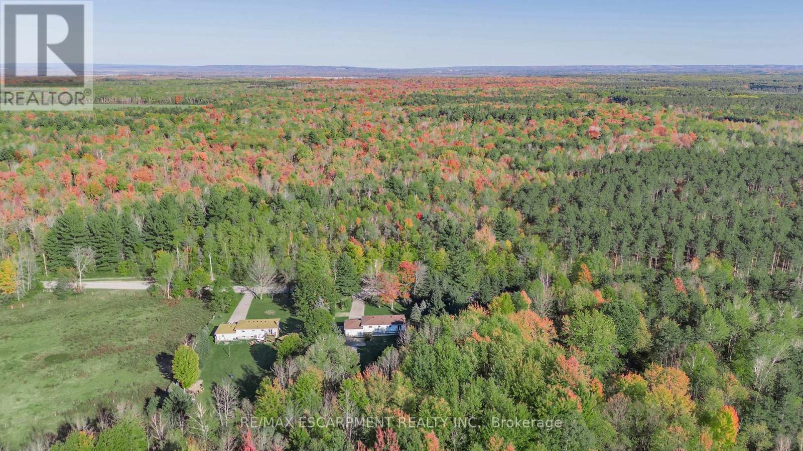 3452 Sunnidale 6/7 Side Road, Clearview, Ontario  L0M 1N0 - Photo 23 - S12202606