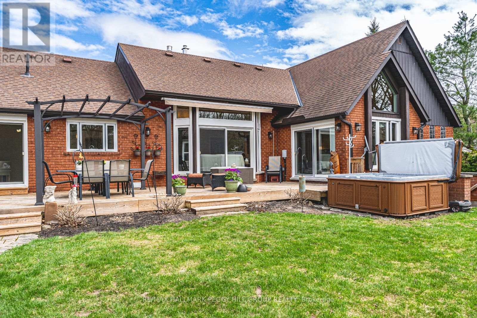 10 Trillium Trail, Oro-Medonte, Ontario  L0K 1E0 - Photo 25 - S12202630