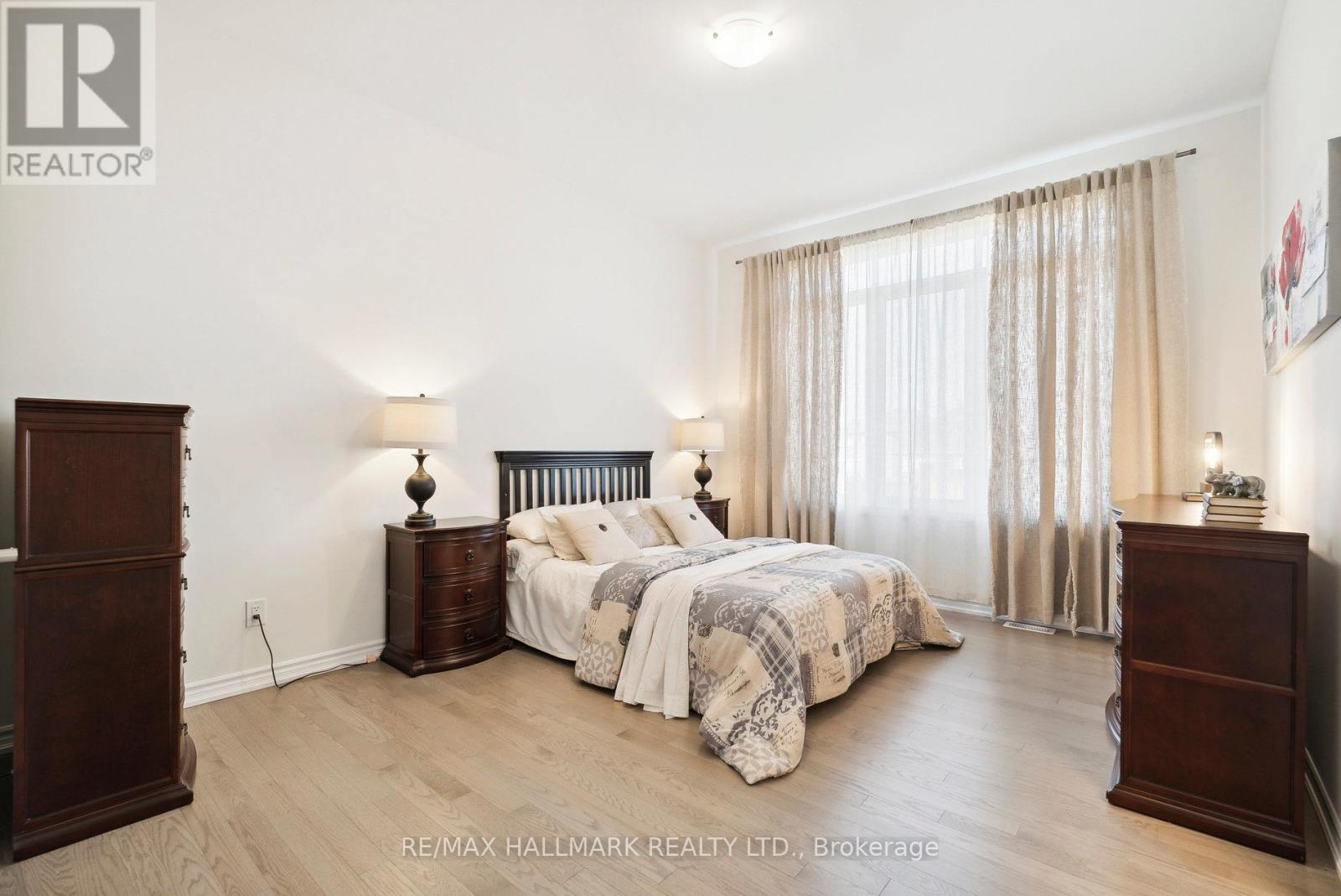 346 Ramblewood Drive, Wasaga Beach, Ontario  L9Z 0L5 - Photo 17 - S12202692