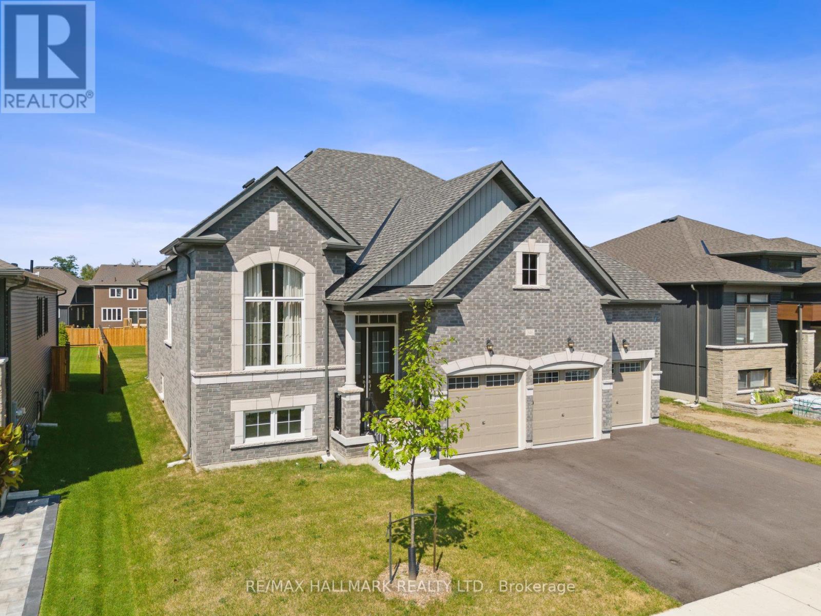346 Ramblewood Drive, Wasaga Beach, Ontario  L9Z 0L5 - Photo 24 - S12202692