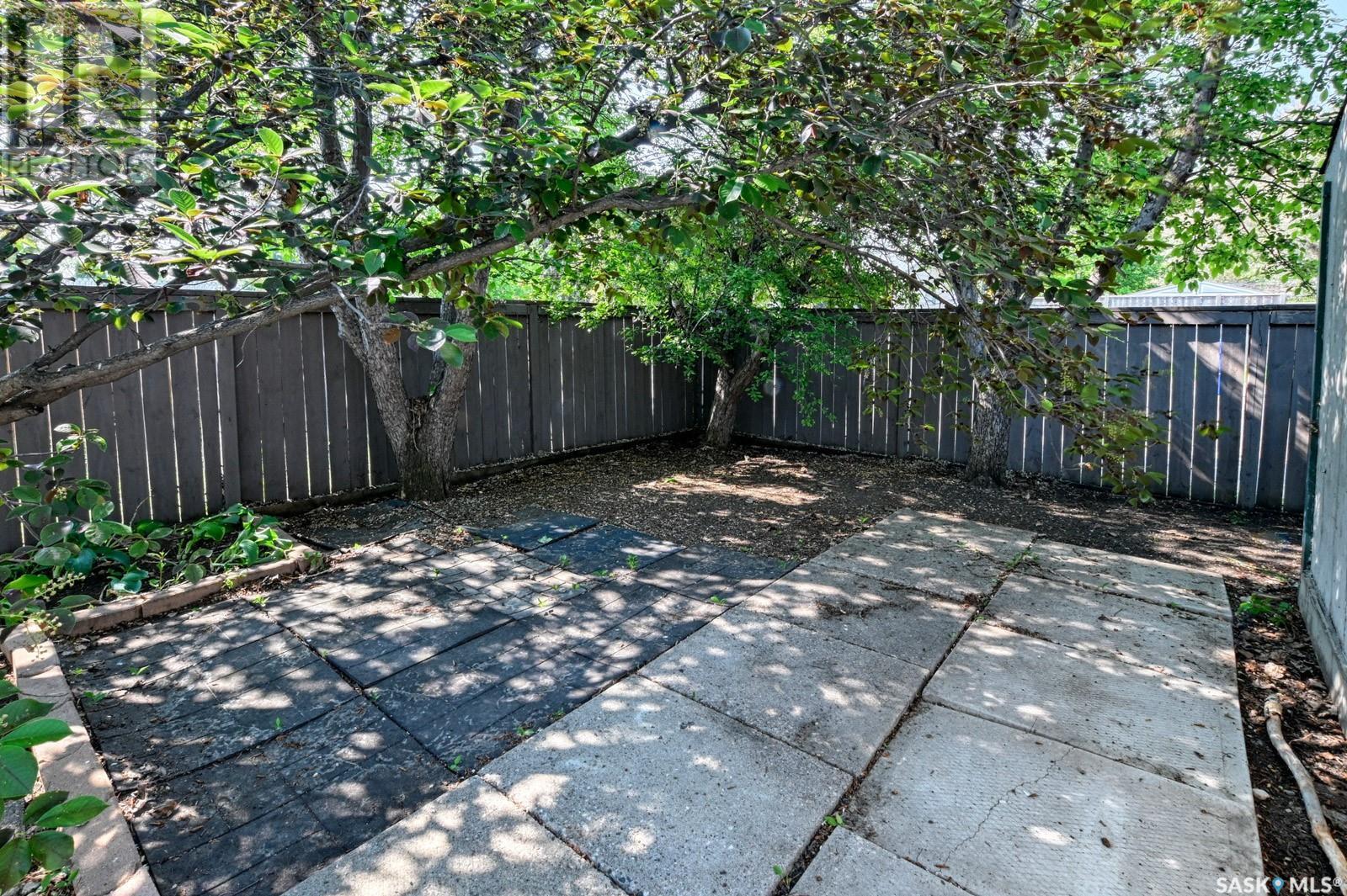 901 Shannon Road, Regina, Saskatchewan  S4S 5K3 - Photo 34 - SK008589
