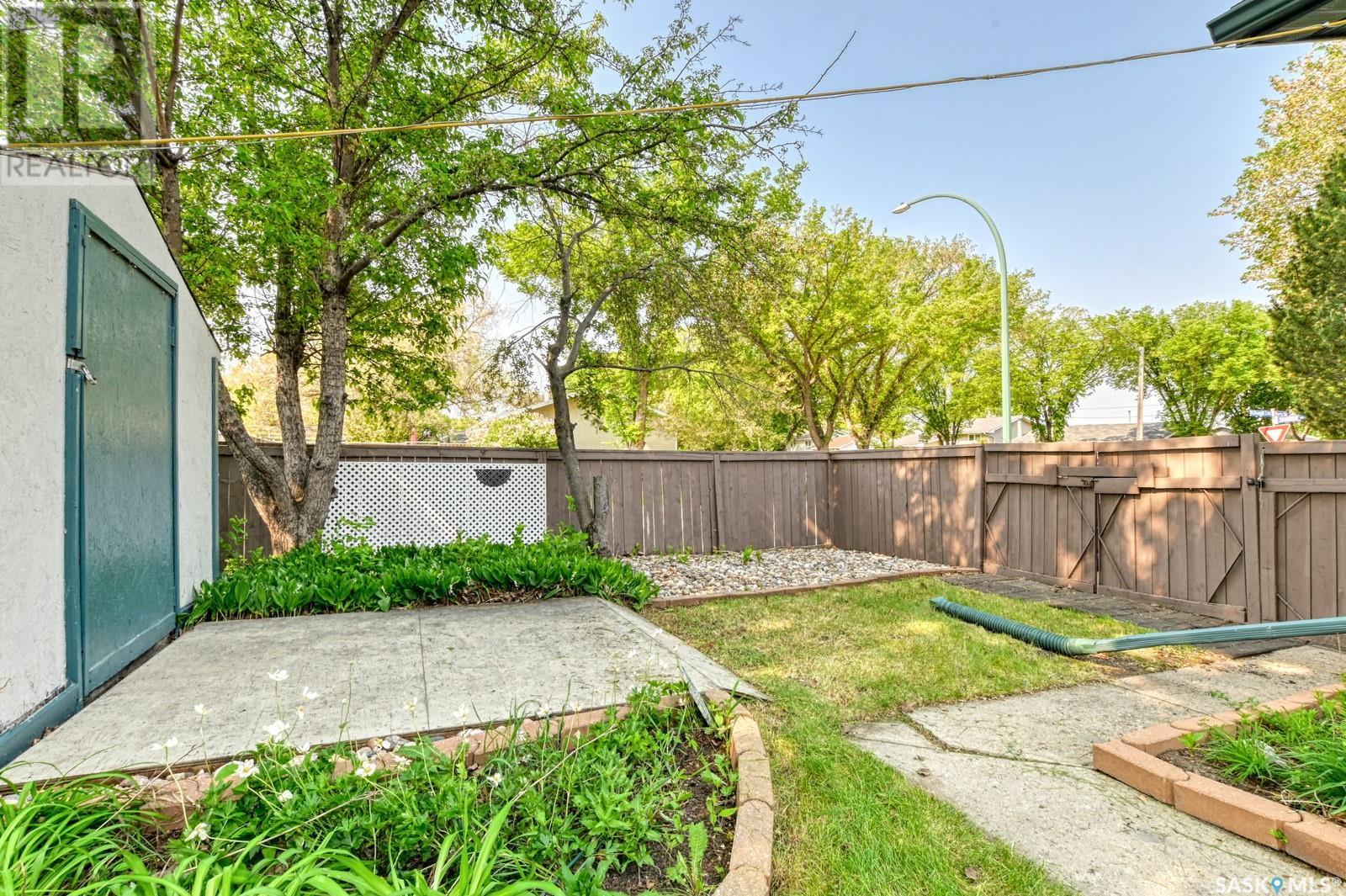 901 Shannon Road, Regina, Saskatchewan  S4S 5K3 - Photo 35 - SK008589