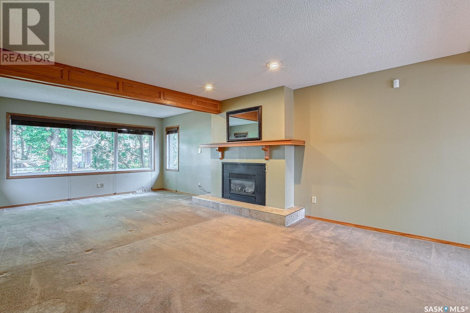 901 Shannon Road, Regina, Saskatchewan  S4S 5K3 - Photo 5 - SK008589