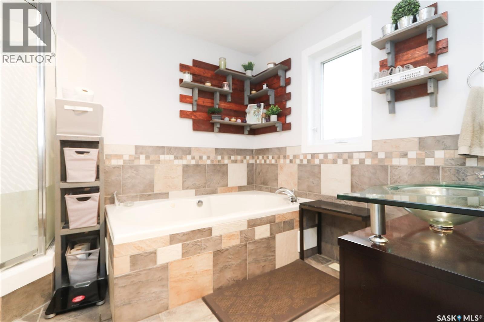 Spruce Lane, Orkney Rm No. 244, Saskatchewan  S3N 1C1 - Photo 24 - SK008574