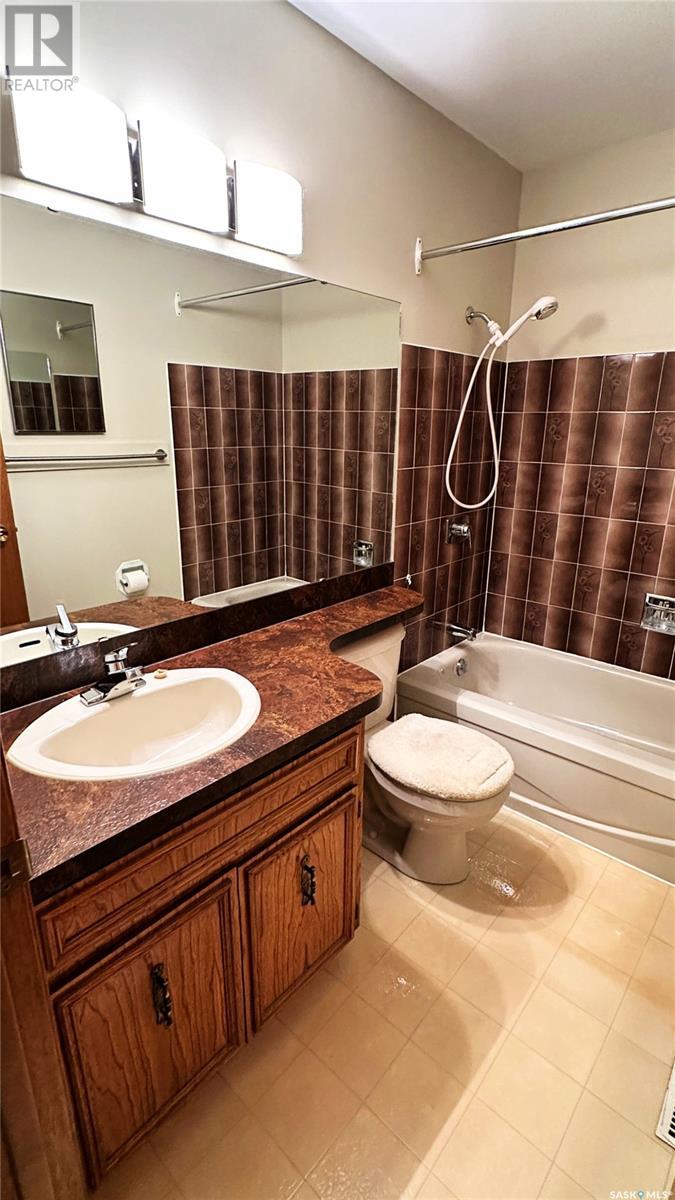 15 Edenwold Crescent, Regina, Saskatchewan  S4R 8A6 - Photo 23 - SK008495