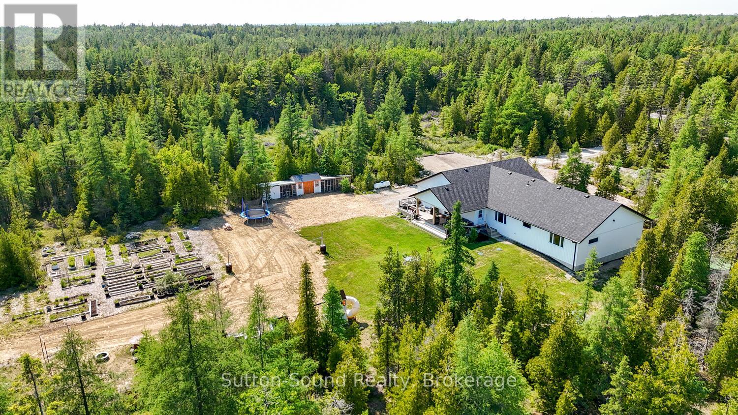 107 Whiskey Harbour Road, Northern Bruce Peninsula, Ontario  N0H 2T0 - Photo 48 - X12078732