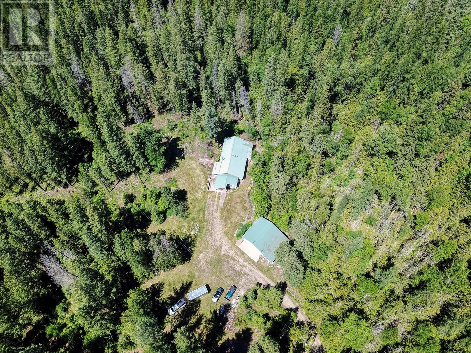 3320 Jackson Road, Canyon, British Columbia  V0B 1C1 - Photo 10 - 10349938