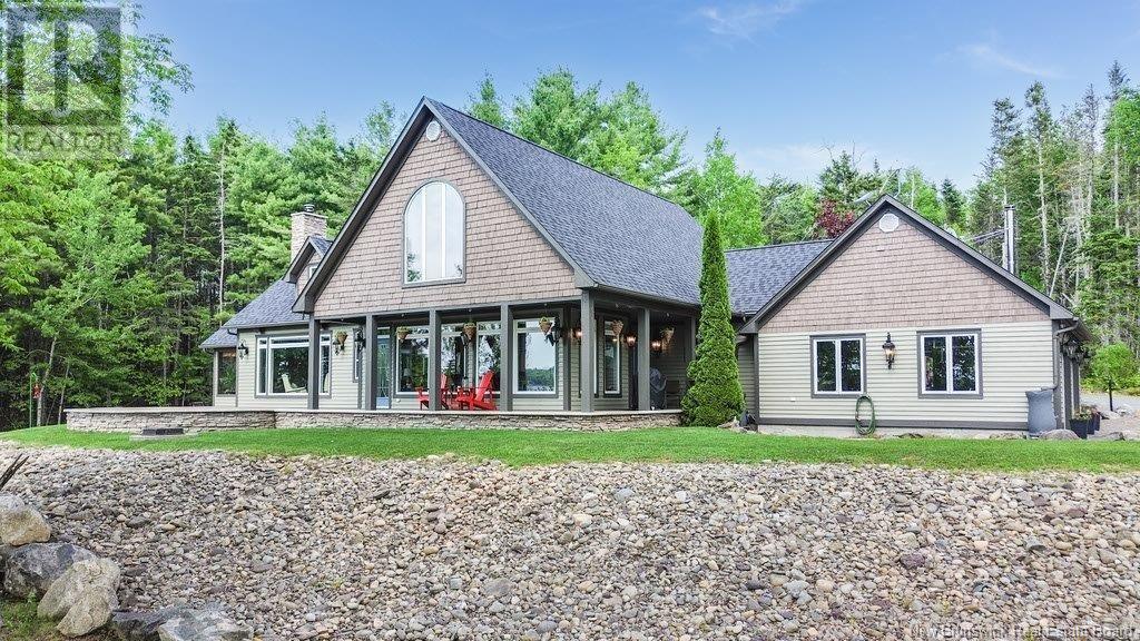 112 Drummond Road, Gagetown, New Brunswick  E5M 2W9 - Photo 2 - NB120228