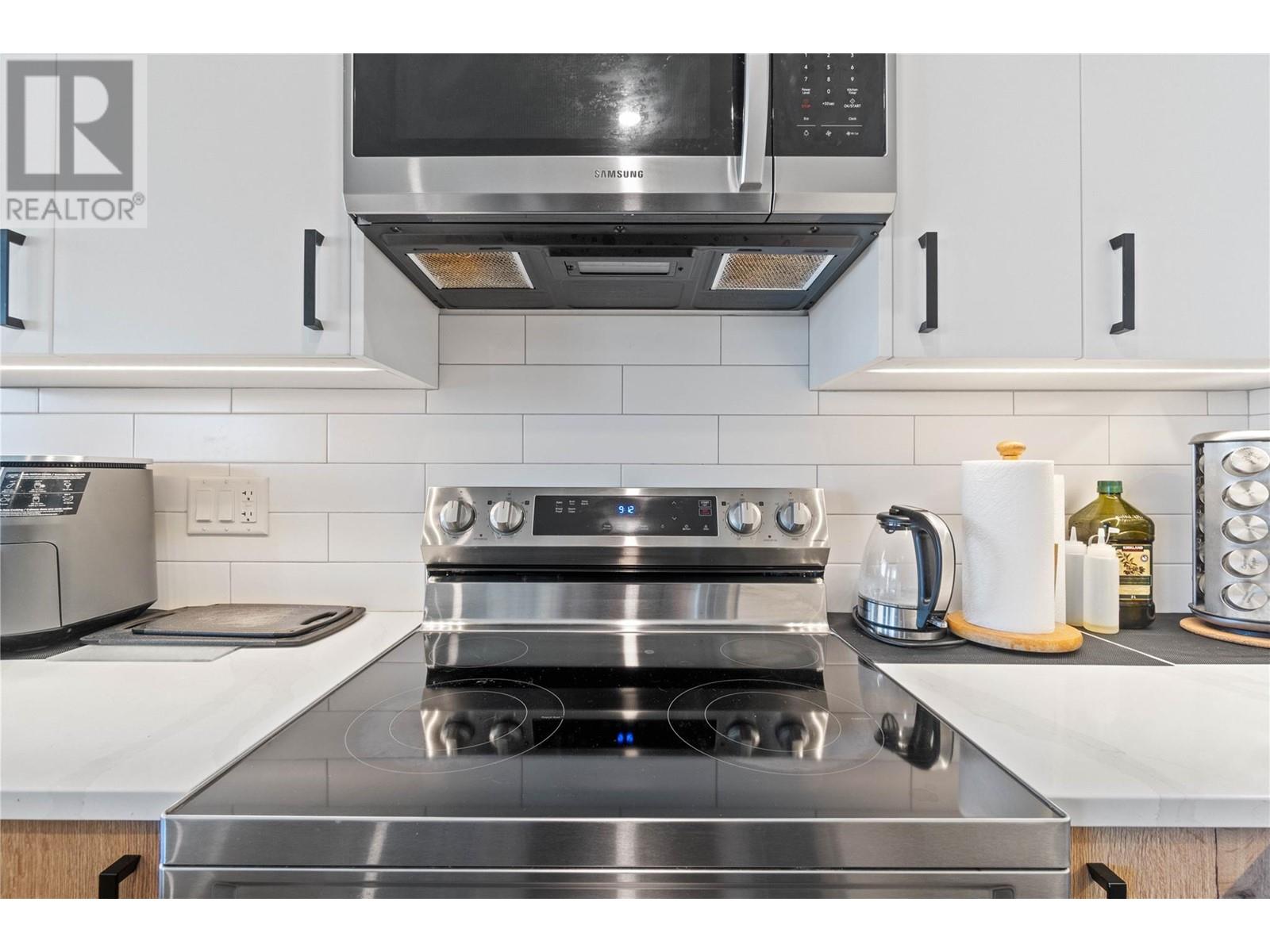 Property at 1999 15 Avenue Unit# 30 image 1