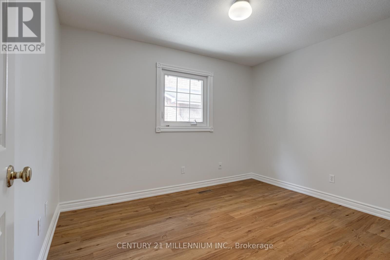 1572 Cartier Court, Mississauga, Ontario  L5M 4B3 - Photo 23 - W12163146