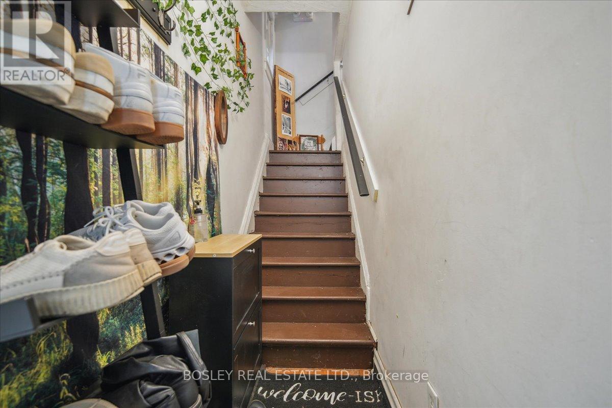 503 Annette Street, Toronto (Runnymede-Bloor West Village), Ontario  M6P 1S1 - Photo 14 - W12202534
